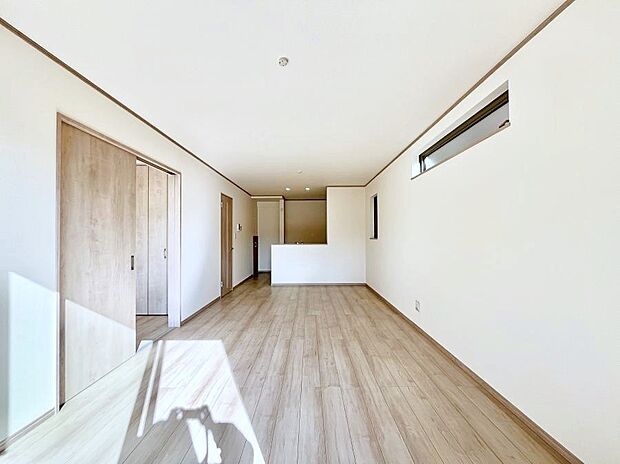 落ち着いた雰囲気のＬＤＫは家族みんなの快適空間  