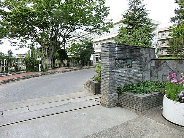 中学校 714m 我孫子市立湖北台中学校