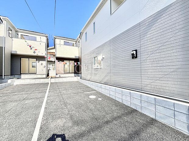 溢れる陽光でご家族の笑顔も輝く