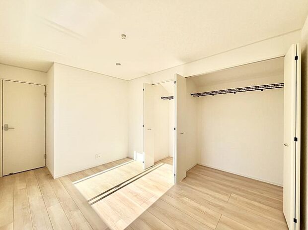 収納が充実しているので居住スペースを広々使えます