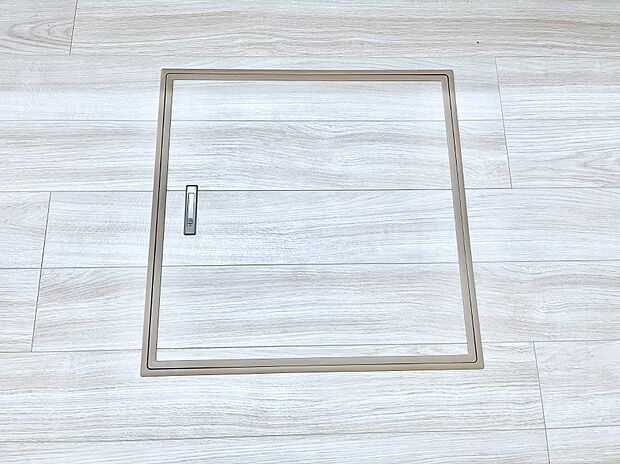 床下収納付き!日用品・非常用品の収納にも大活躍。