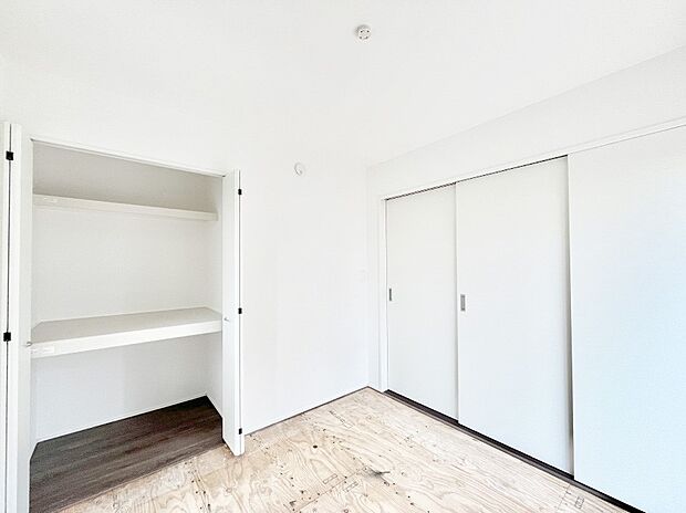 柔らかい畳の空間は、お子様の遊び場や来客時のおもてなしの場所として重宝します。