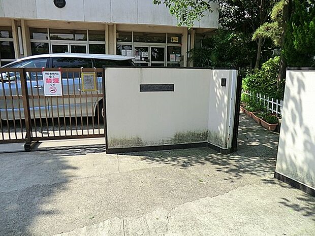 小学校 700m 市川市立二俣小学校