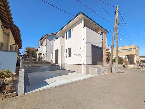 ~Exterior~ 周辺には学校や買物施設もあり生活、子育てに適した環境が広がっています!「永住地」として、物件のご見学だけではなく、周辺の環境や通学できる学校についてもご相談ください!