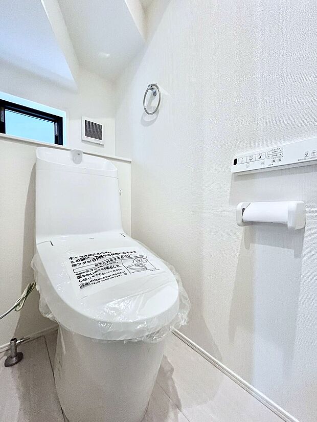 トイレは1階と2階それぞれに配置されていてとても便利です。