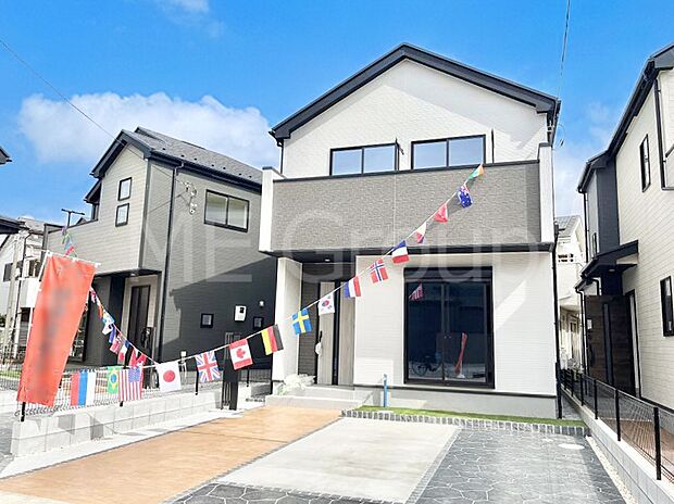 洗練された外観、上質な住空間が広がる室内は永く安心して過ごせる住居です。