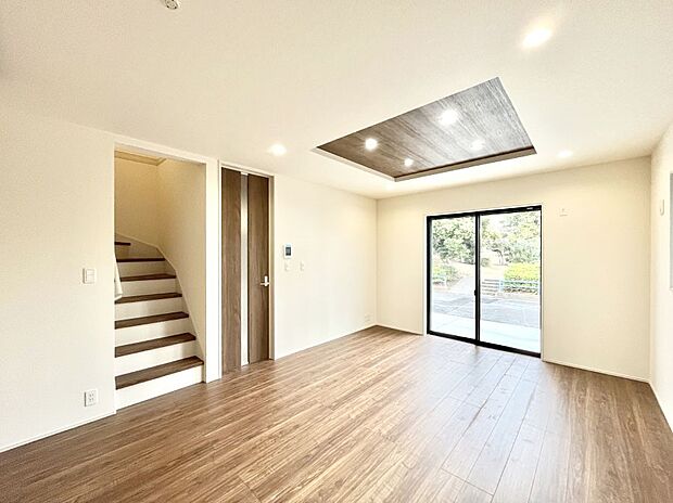 リビング階段が家族の笑顔と会話をつないでくれます