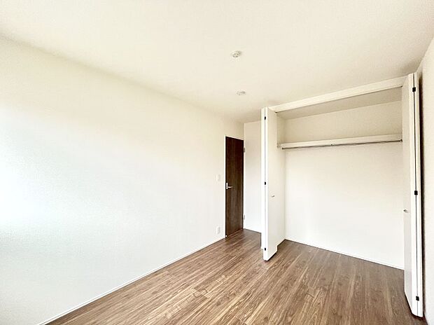 収納が充実しているので居住スペースを広々使えます