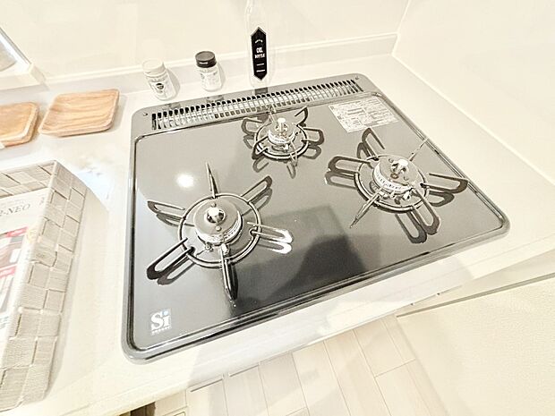 三口ガスコンロでお料理が一気にはかどりそう。  