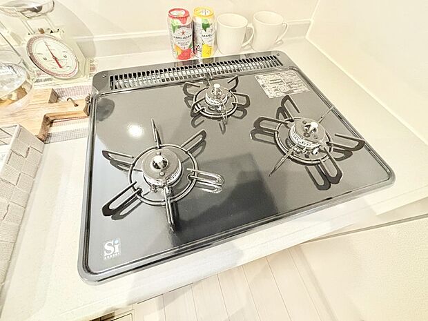 三口ガスコンロでお料理が一気にはかどりそう。  