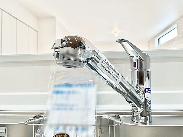 浄水器一体型のキッチンで洗い物用・料理用と切り替え簡単!