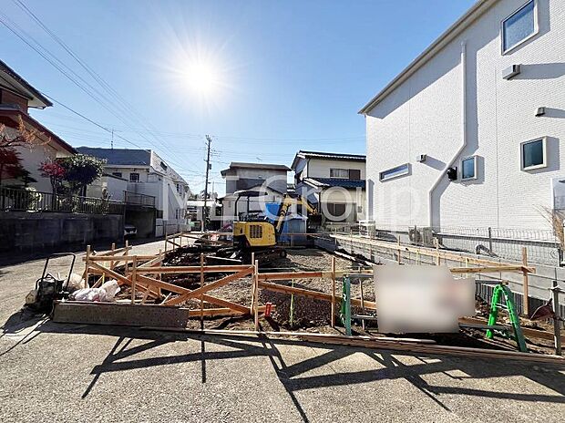 溢れる陽光でご家族の笑顔も輝く