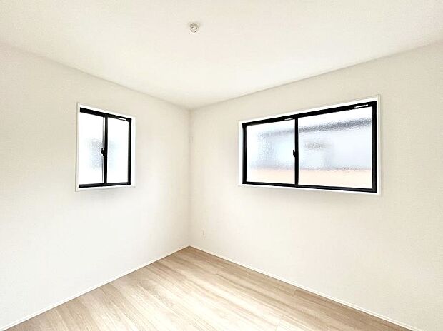 2面採光で明るさ&風通し良好!