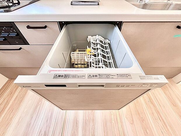 面倒なお片づけは食洗機にお任せ!家事の負担が減って、時間にも気持ちにもゆとりができます。