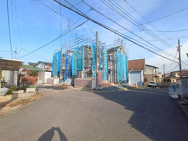 〜Exterior〜　閑静な住宅地で子育て家族に最適。緑に恵まれたエリアでお散歩も快適で、自然に包まれた穏やかな暮らしを叶える住環境です。緑の潤いを感じながらホッと過ごせそう。