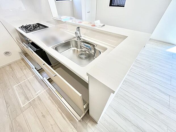 ◆2号棟◆使いやすさを優先したスライド式収納タイプ！