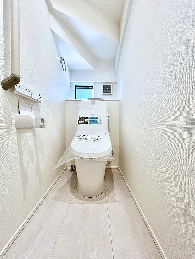 トイレは1階と2階それぞれに配置されていてとても便利です。 