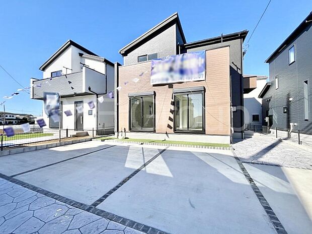 洗練された外観、上質な住空間が広がる室内は永く安心して過ごせる住居です。