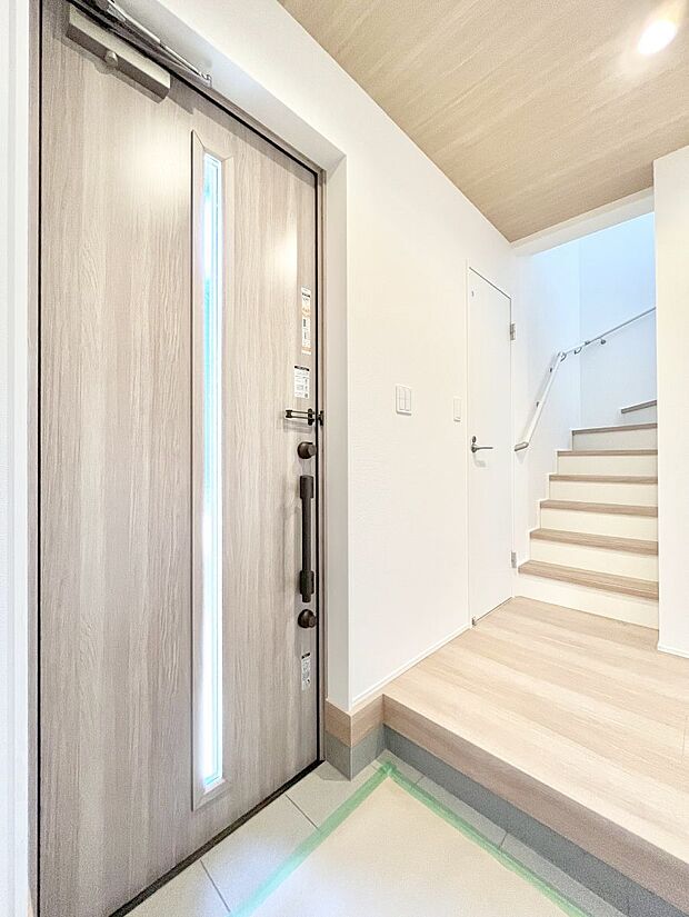 いつもきれいにしておきたい玄関ですね。  