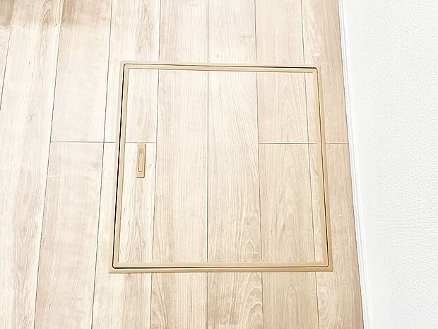 床下収納付き！日用品・非常用品の収納にも大活躍。