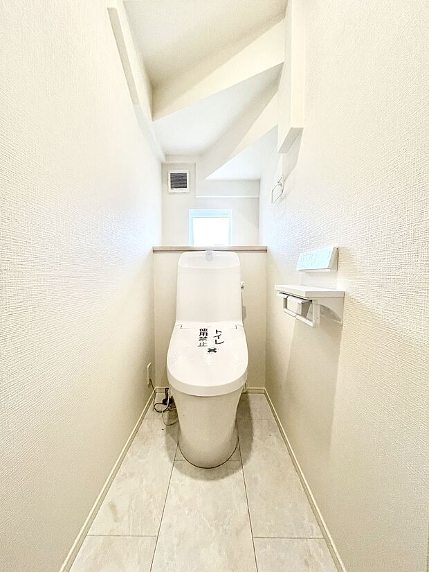 トイレは1階と2階それぞれに配置されていてとても便利です。