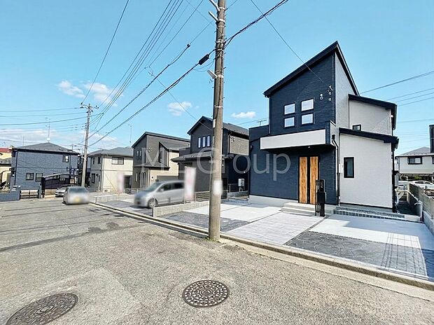 見通しの良さとともに、街並みに開放感を与えてくれます。
