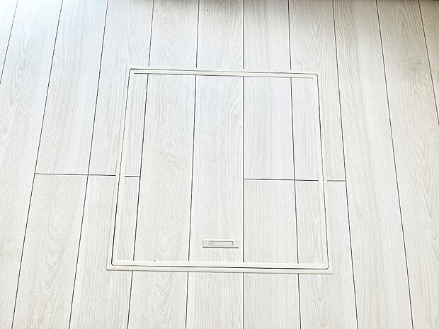 床下収納付き！日用品・非常用品の収納にも大活躍。