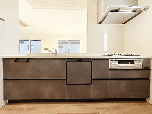 毎日使うキッチンだから、使いやすさ＆お手入れのしやすさにこだわりました。 