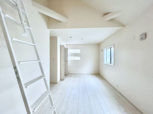 将来は2部屋にすることもできますね。お年頃になったら夢の個室にチェンジ!