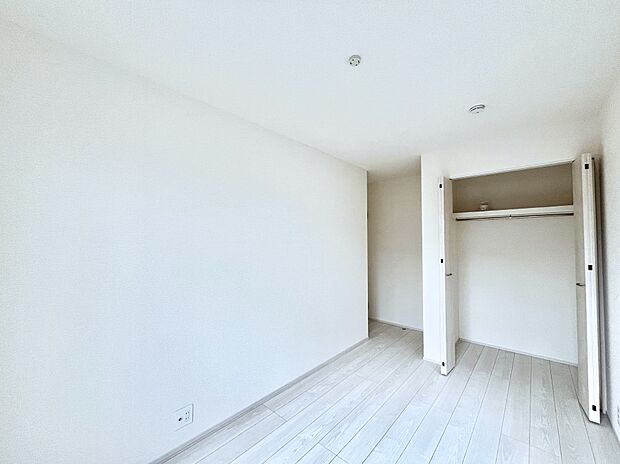 収納が充実しているので、居住スペースを広く使えます。