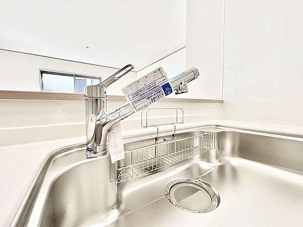 ◆A号棟◆いつでも清潔なおいしいお水を。一つの水栓で水道水と浄水を使い分け。