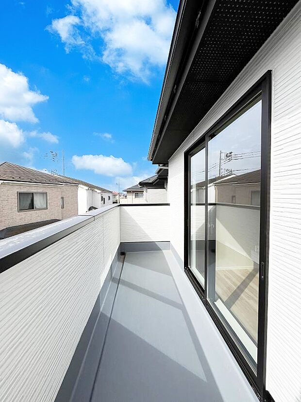 風通しの良いバルコニー