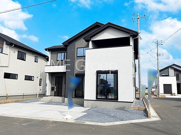 溢れる陽光でご家族の笑顔も輝く