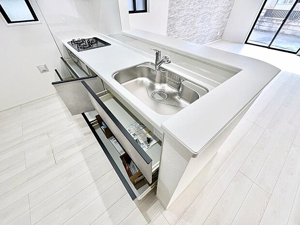 ◆2号棟◆使いやすさを優先したスライド式収納タイプ!