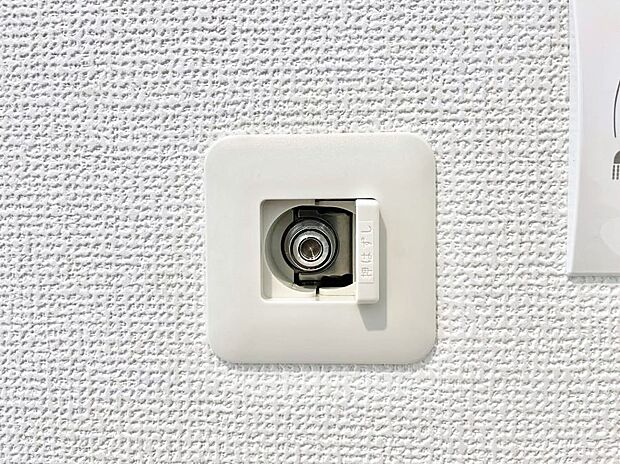 ◆2号棟◆ガスコンセントがあれば足元からすぐに温まるガスファンヒーターを設置できます！  