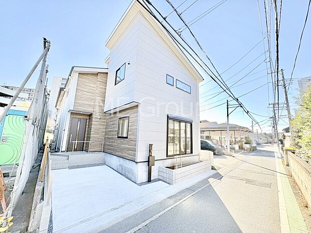 たっぷりの陽光と心地よい風が舞い込む住まい