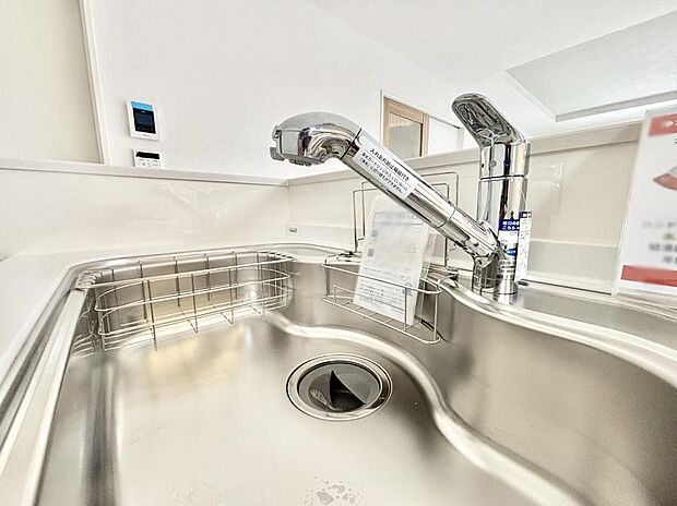 ◆1号棟◆いつでも清潔なおいしいお水を。一つの水栓で水道水と浄水を使い分け。