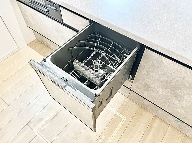 面倒なお片づけは食洗機にお任せ!家事の負担が減って、時間にも気持ちにもゆとりができます。