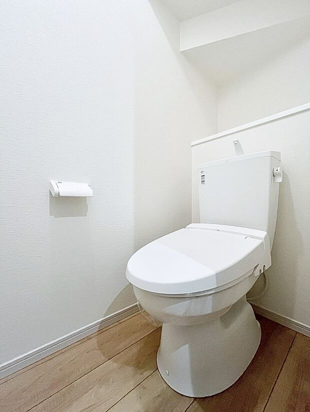 トイレは1階と2階それぞれに配置されていてとても便利です。 