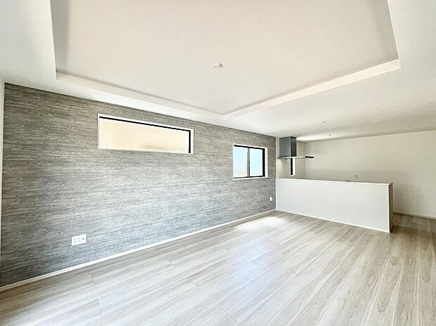 〜Living〜 ここにはみんなが集い、食事と楽しい会話が始まる。話に夢中になりすぎて、ついつい時を忘れ夜半過ぎになってしまう。そんな束の間の幸せを感じさせてくれる場所でありたい。※同仕様写真