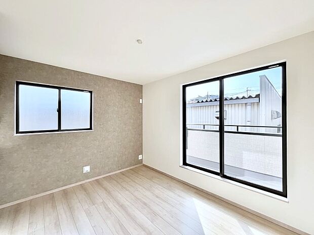 2面採光を確保した明るい空間。家族みんなが快適な暮らしを実現する設計です。