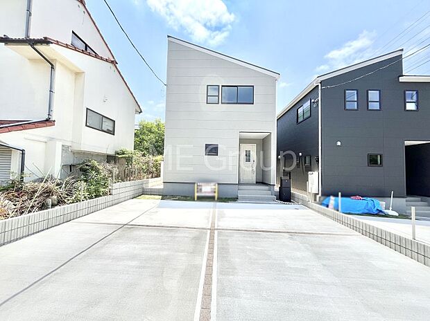 洗練された外観、上質な住空間が広がる室内は永く安心して過ごせる住居です。
