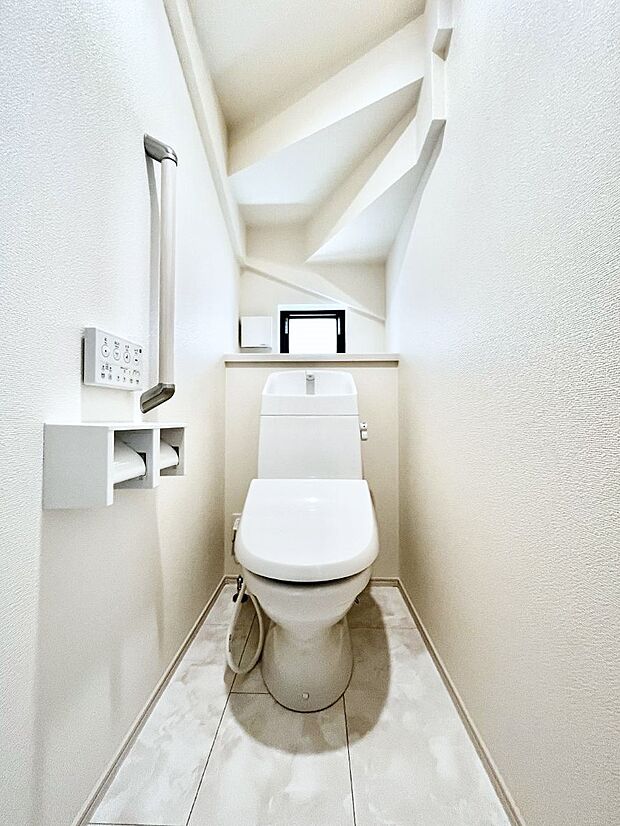 ウォシュレット付きトイレが1階と2階それぞれに配置されていてとても便利です。