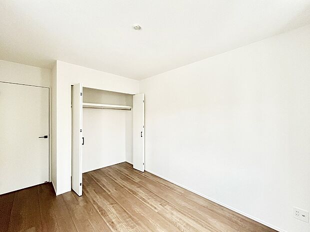 収納が充実しているので居住スペースを広々使えます