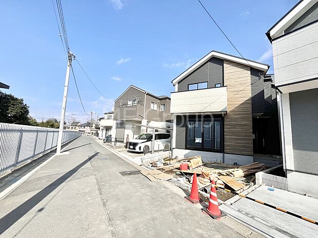 見通しの良さとともに、街並みに開放感を与えてくれます。 