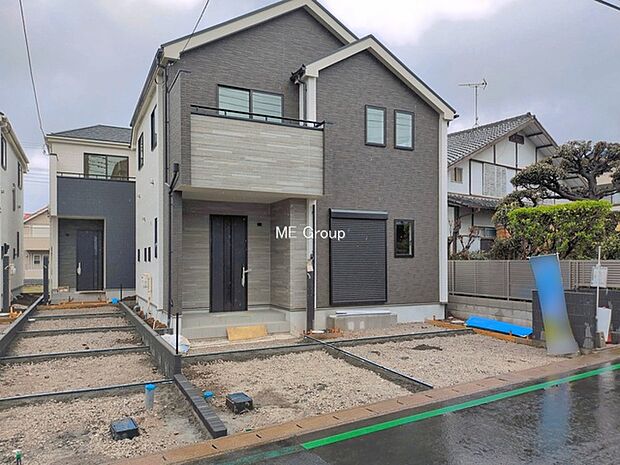 ◆F号棟◆~Exterior~ 周辺には学校や買物施設もあり生活、子育てに適した環境が広がっています!「永住地」として、物件のご見学だけではなく、周辺の環境や通学できる学校についてもご相談ください!