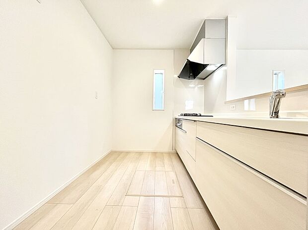 ゆとりあるキッチンではご家族と楽しくお料理ができます。