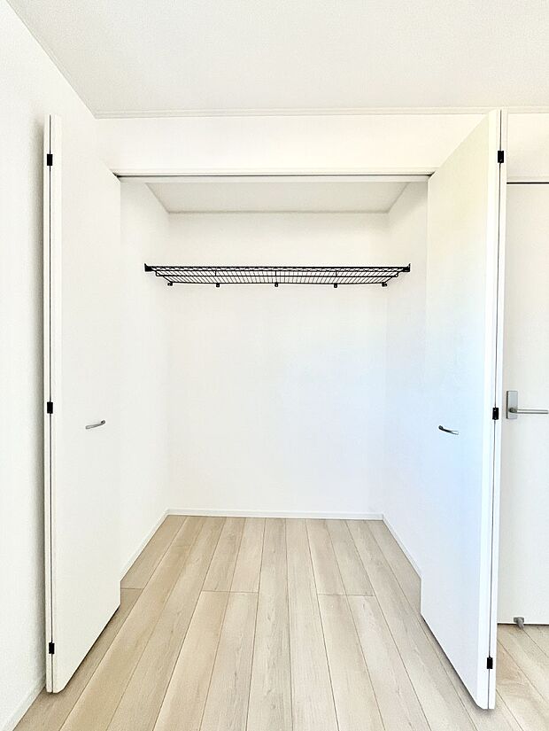 たっぷりの収納スペースで快適に暮らせそう