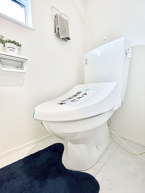 トイレは温水洗浄機能付き