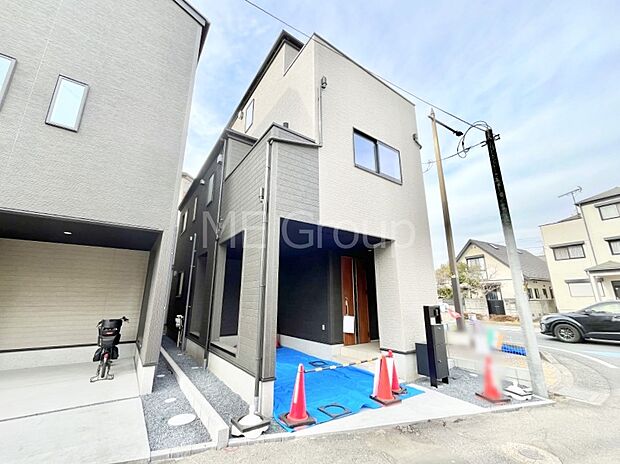 たっぷりの陽光と心地よい風が舞い込む住まい